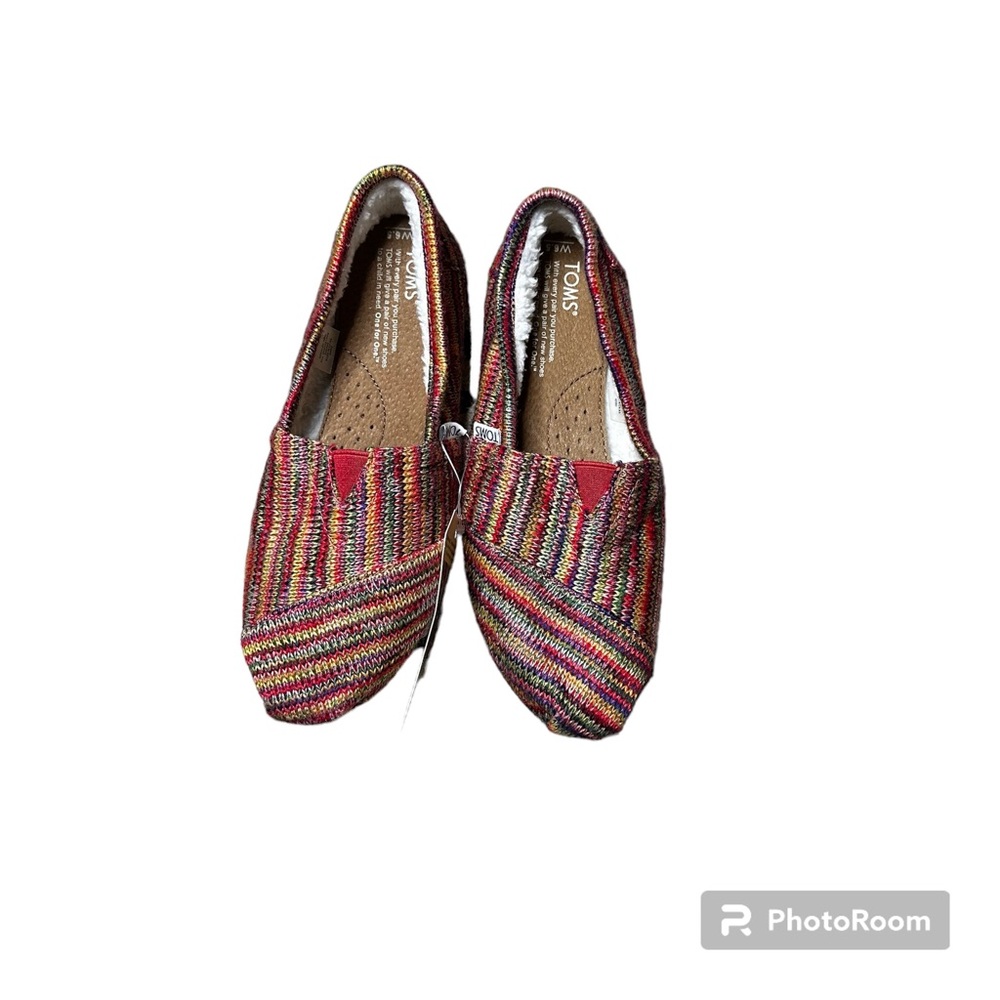Women’s multi knit Toms nwt size 6.5